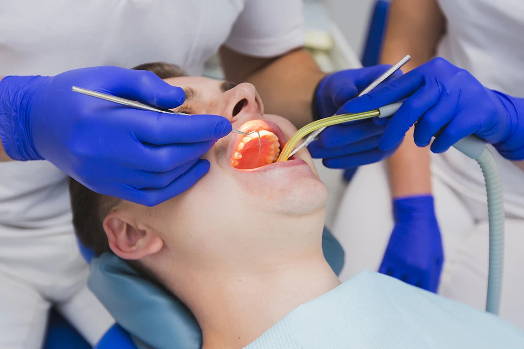 Dental İmplant Uygulaması